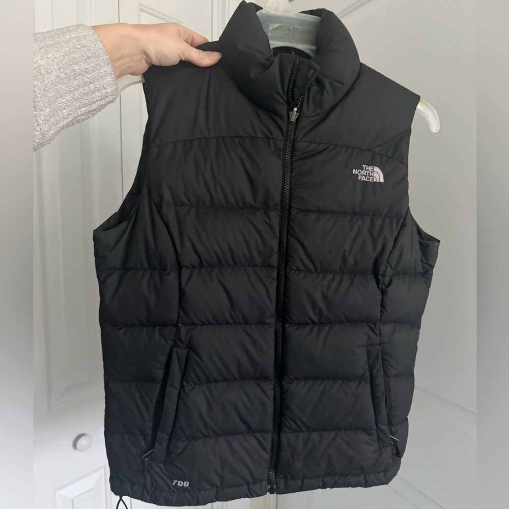 Women’s The North Face Black Puffer Vest 700